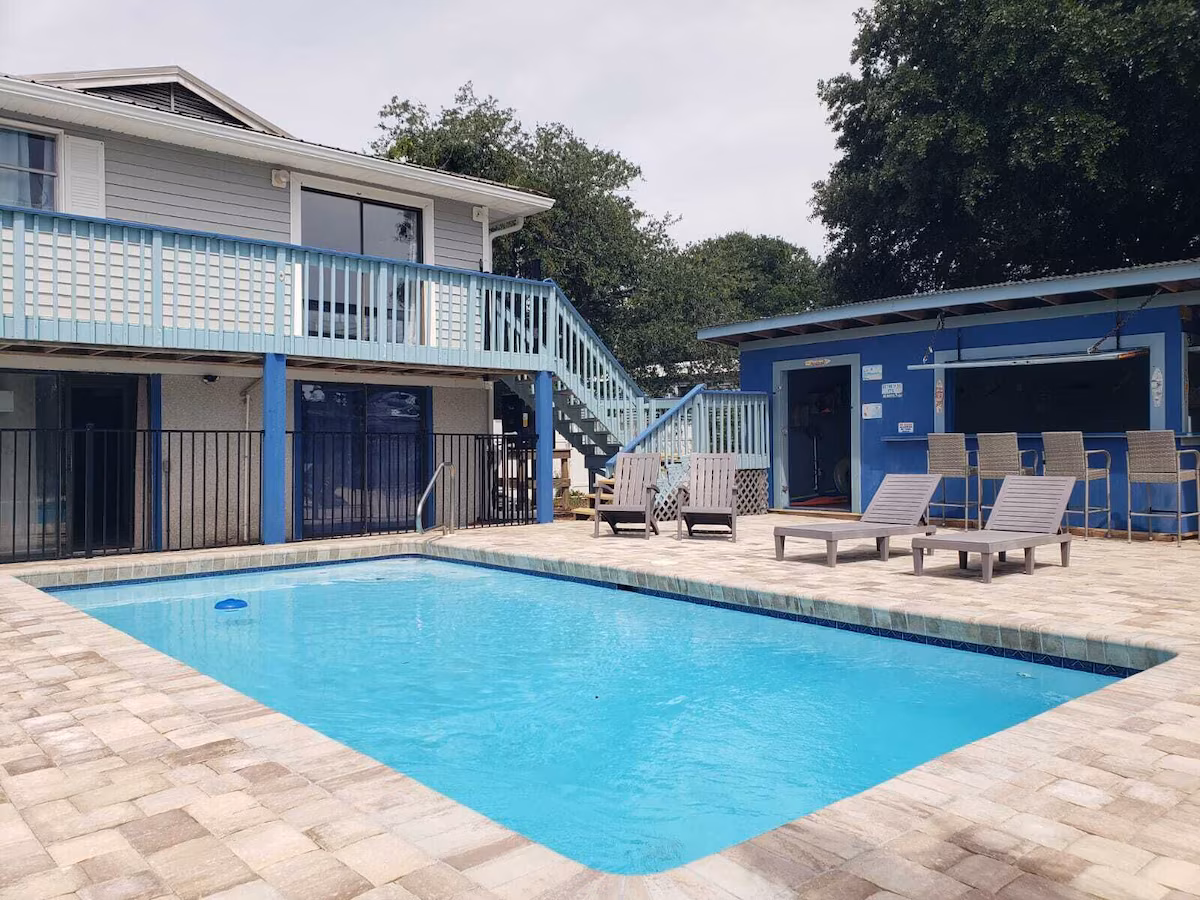 Cabana Escape